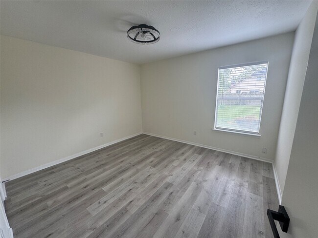 Building Photo - 12827 Waybridge St