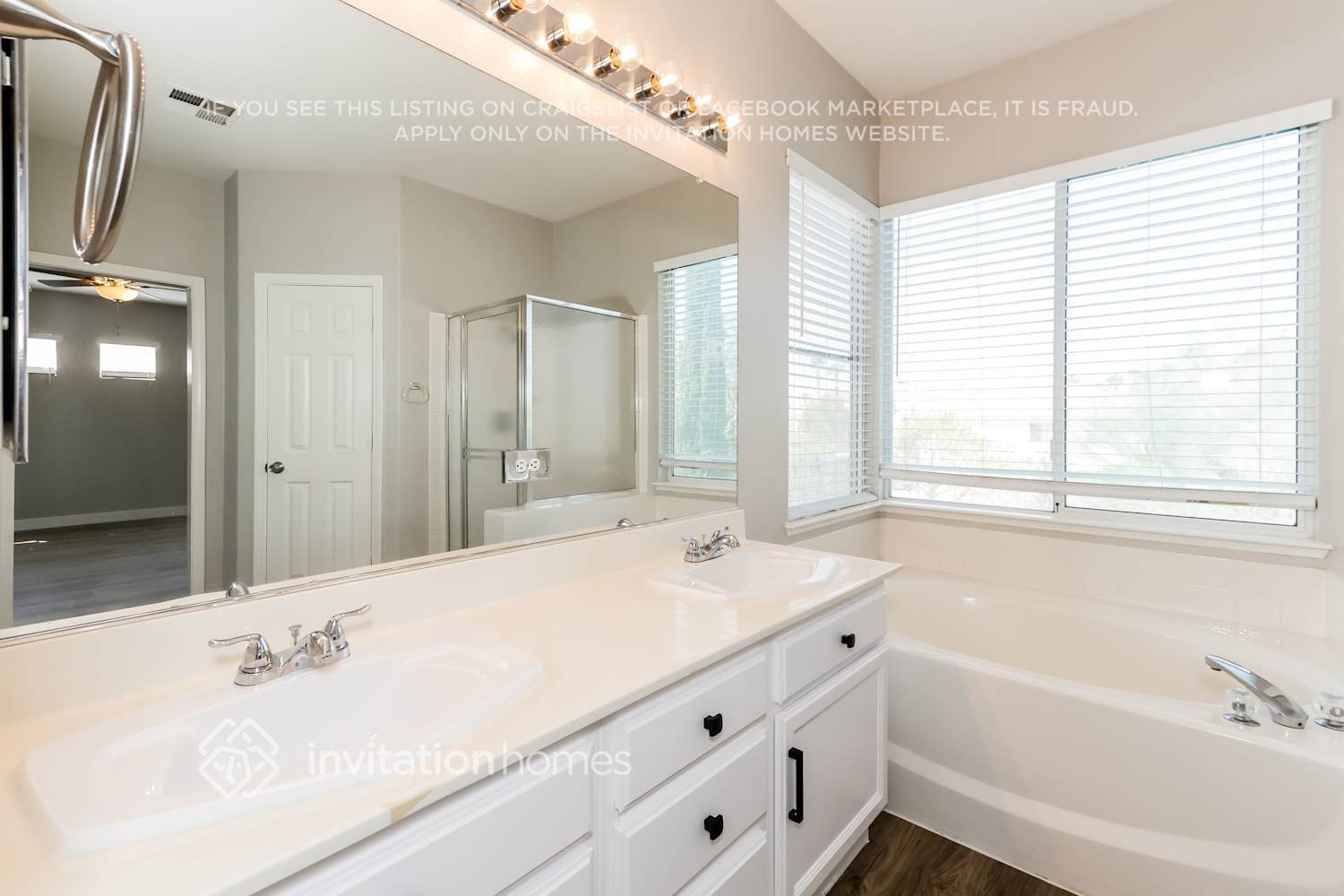Building Photo - 9568 Aspen Glow Dr