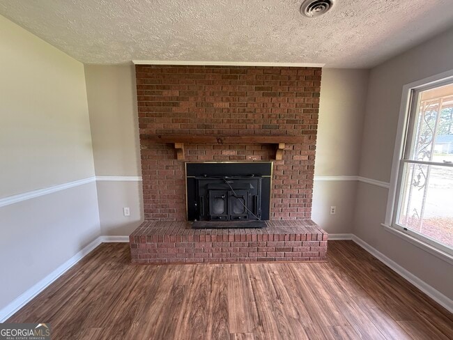 Building Photo - 602 Hillcrest Pkwy