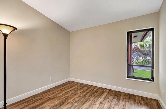 Building Photo - 1109 Duncan Cir