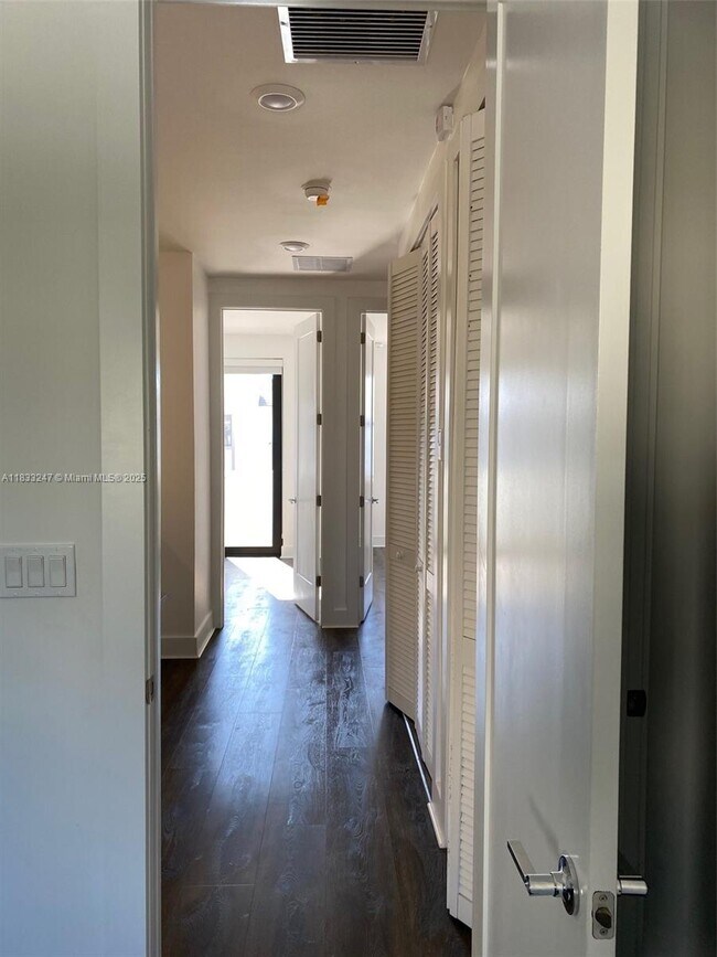 Building Photo - 11729 SW 106th Terrace