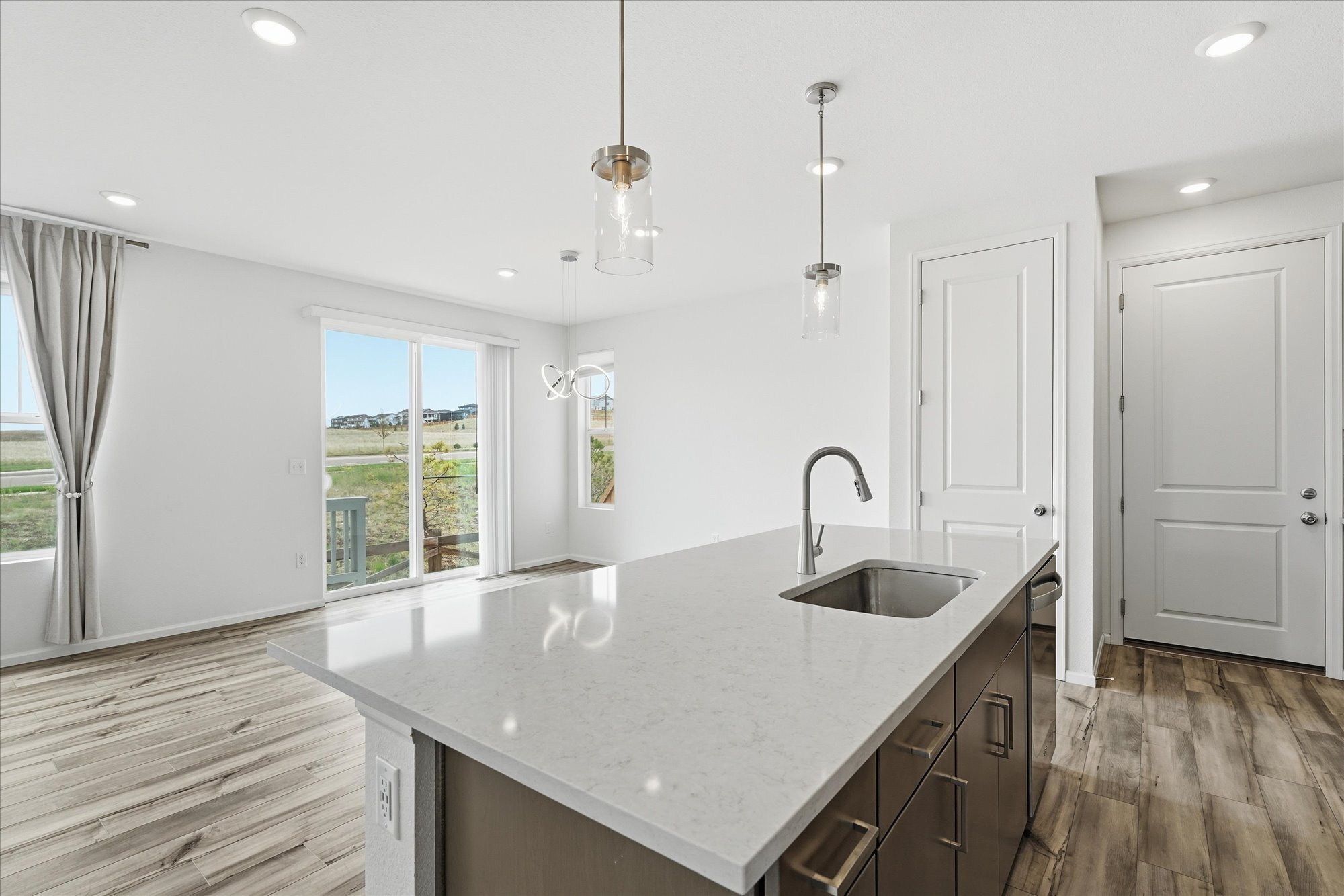 Building Photo - 14136 Blue Heart Ct