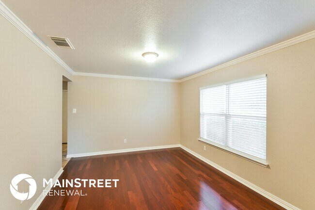 Building Photo - 10207 Rainbow Creek