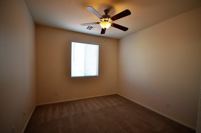 Building Photo - 3660 E Temecula Way