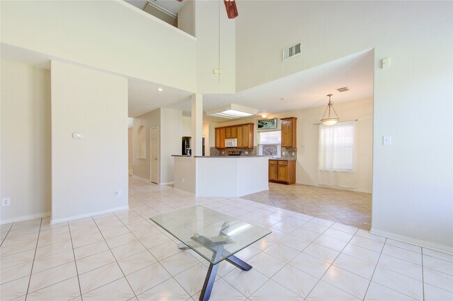 Building Photo - 2921 Indigo Dr