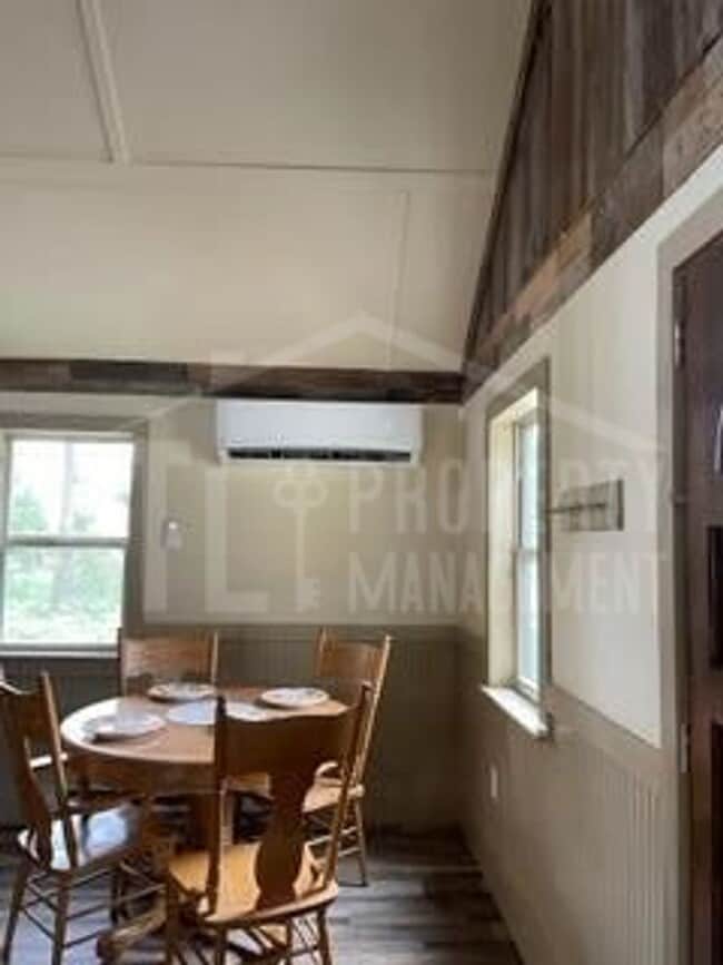 Building Photo - Rustic One Bedroom Cabin with Loft