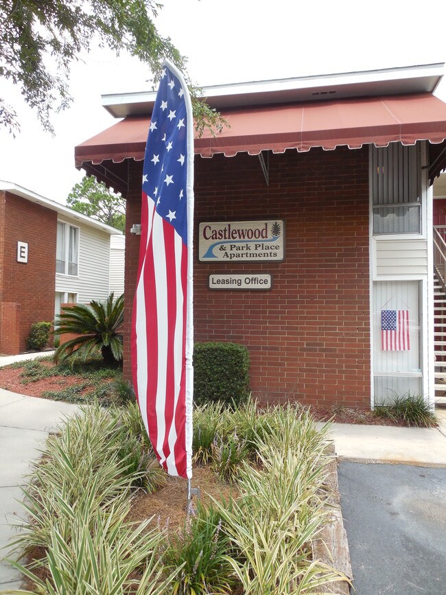 Castlewood Apartments Valdosta, GA Apartment Finder