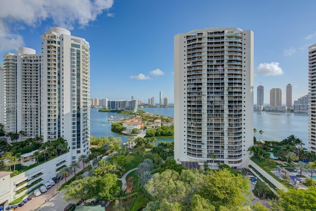 Building Photo - 4100 Island Blvd