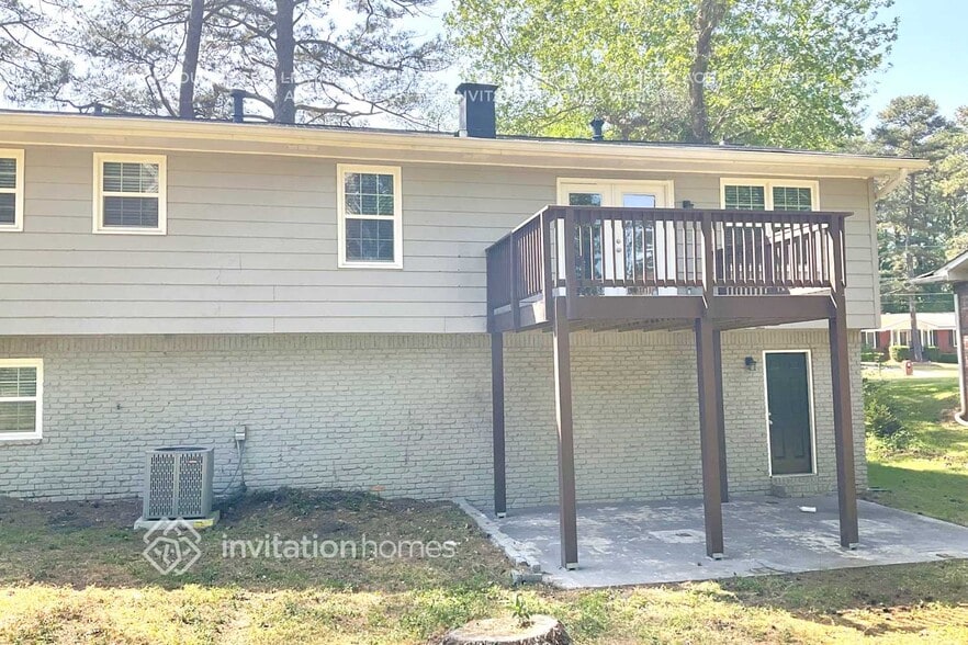 Building Photo - 4720 Tocoma Trail