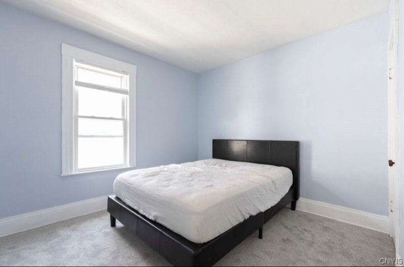 Building Photo - 136 Bryant Ave