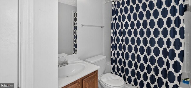 Building Photo - 9205 Gatewater Terrace