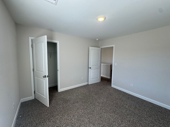 Building Photo - New Construction Community Home with 5 BEDROOMS!