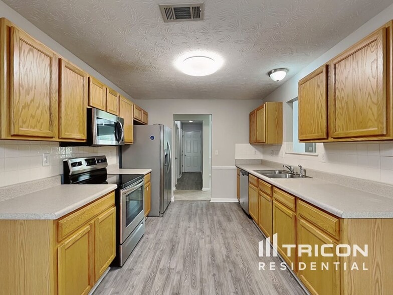 Building Photo - 4124 Waters End Ln