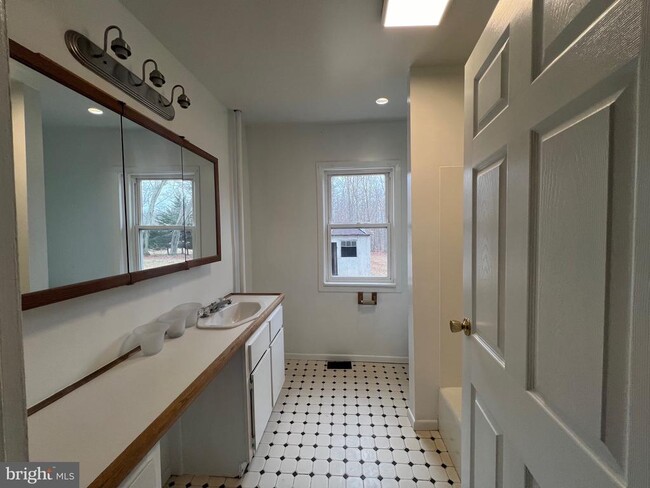 Building Photo - 6565 S Spotswood Trail