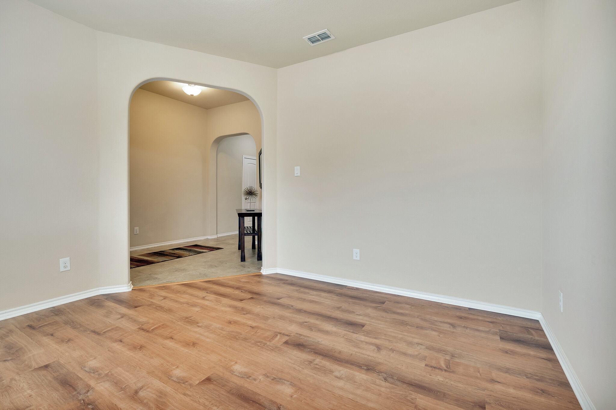 Building Photo - 117 Oakmont Dr