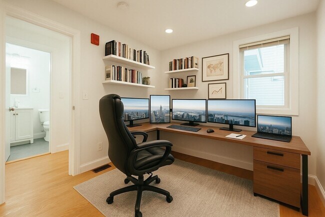 Building Photo - 375 Dorchester St