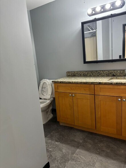 Building Photo - 4154 Plantation Cove Dr
