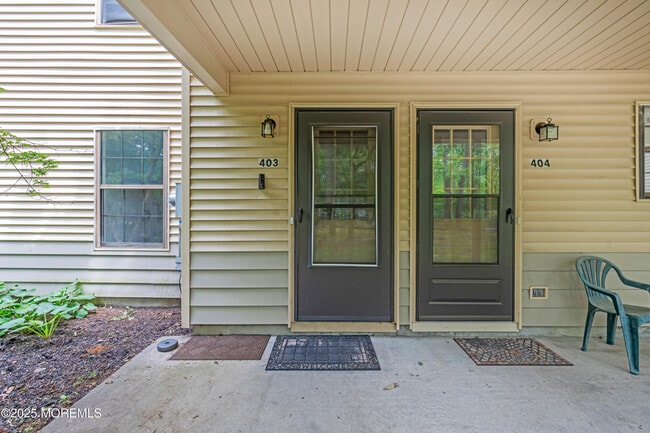 Building Photo - 403 Sage Ct