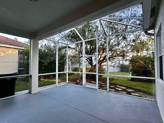 Building Photo - 1761 Aspen Ln