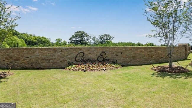 Building Photo - 5861 Yoshino Cherry Ln NE