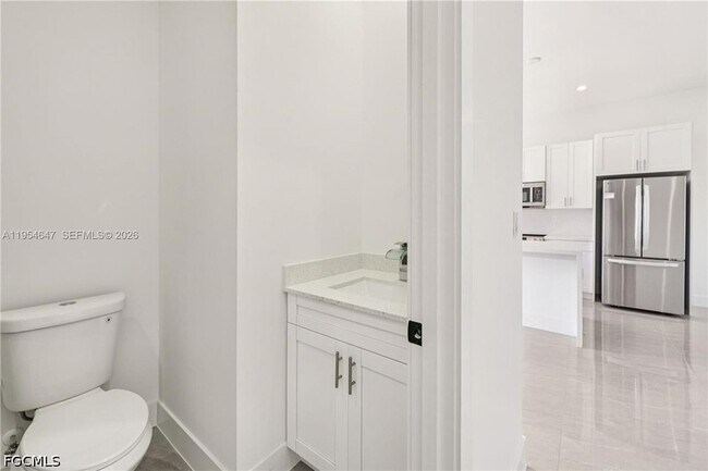 Building Photo - 4402 E 19th St