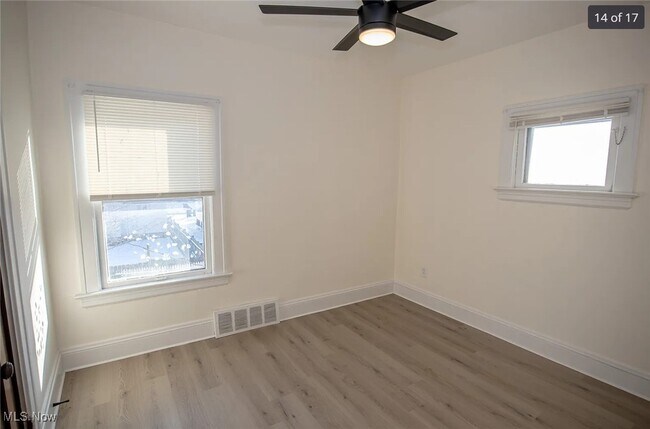 Building Photo - 3469 W 119th St