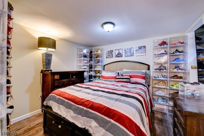 Building Photo - 605 County Rd 565