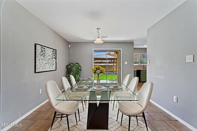 Building Photo - 14260 Bluesky Point Ct