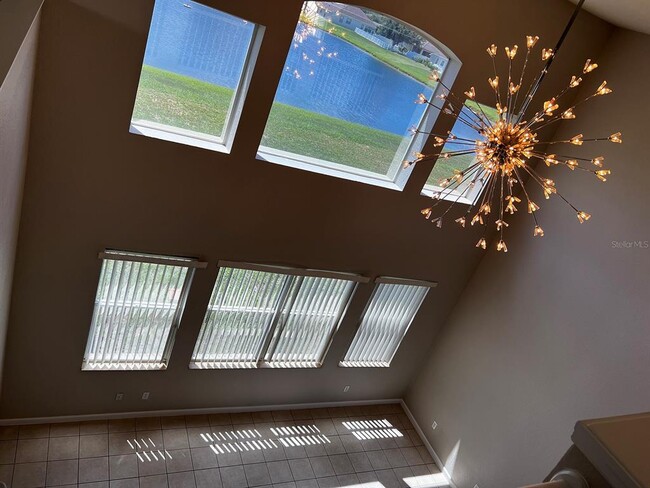 Building Photo - 2706 Bartlet Dr