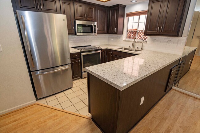 Building Photo - 2801 Cozumel Cir