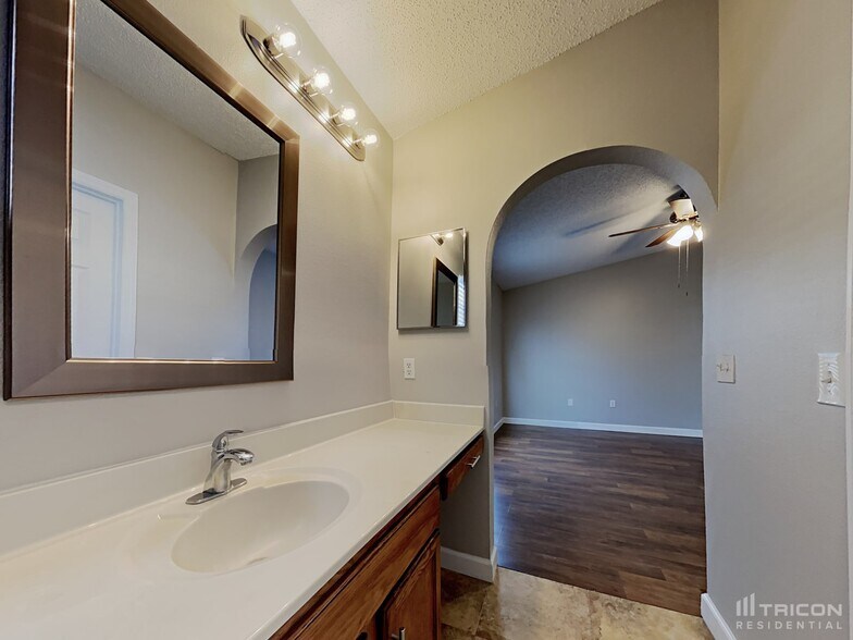 Building Photo - 169 Cedar Ridge Ln