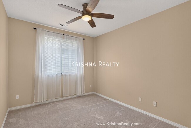 Building Photo - 14395 NW Lilium Dr