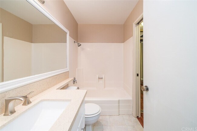 Building Photo - 160 Tangelo-