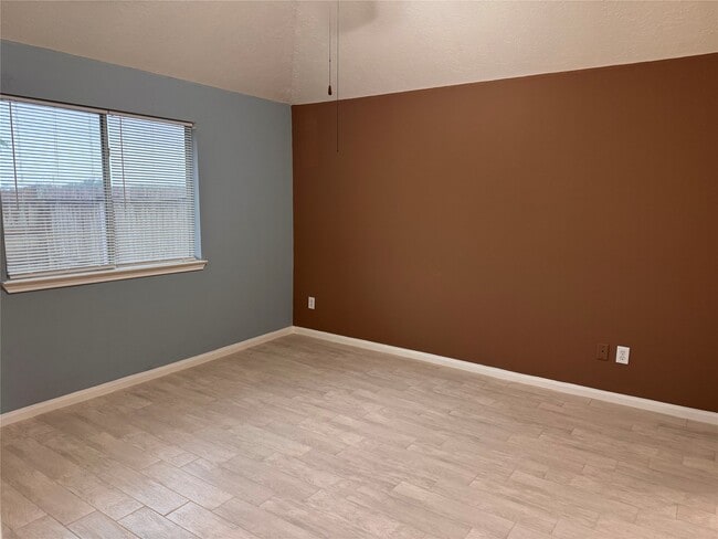 Building Photo - 13018 Maile Park Dr