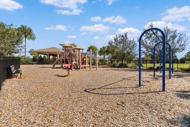 Building Photo - 5248 Blossom Cv