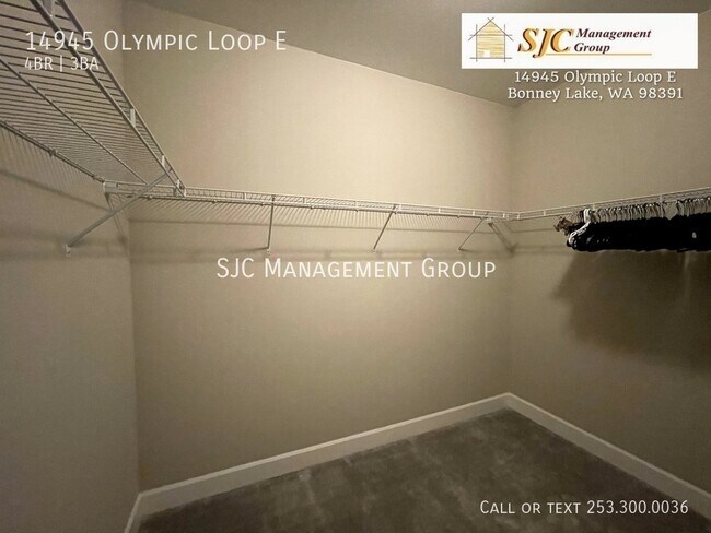 Building Photo - 14945 Olympic Lp E