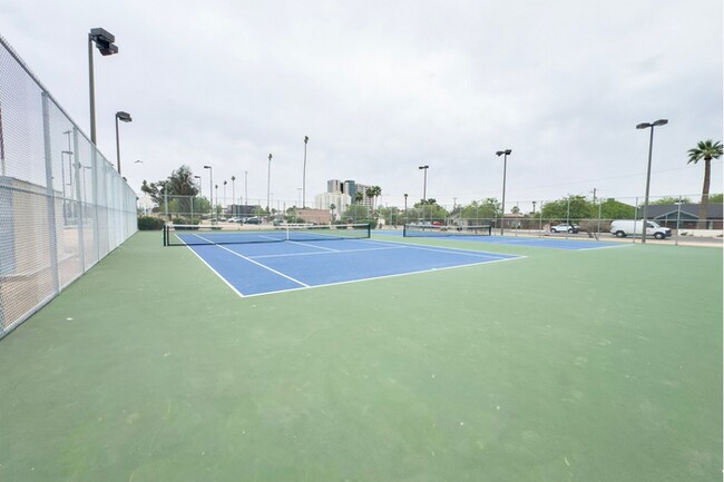 Building Photo - 2Bed/1Bath House at AZ-202/24th St! Ready for Immediate Move-In! -- NO HOA! RV PARKING!