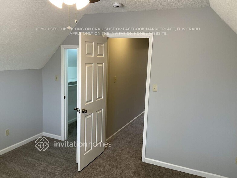 Building Photo - 1624 Cranberry Hill Ln