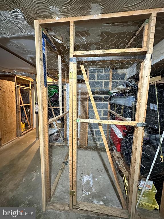 Building Photo - 3829 Hamilton St