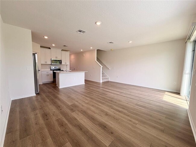 Building Photo - 709 Spartina St