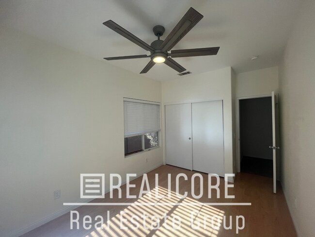 Building Photo - 11824 Greenbluff Way