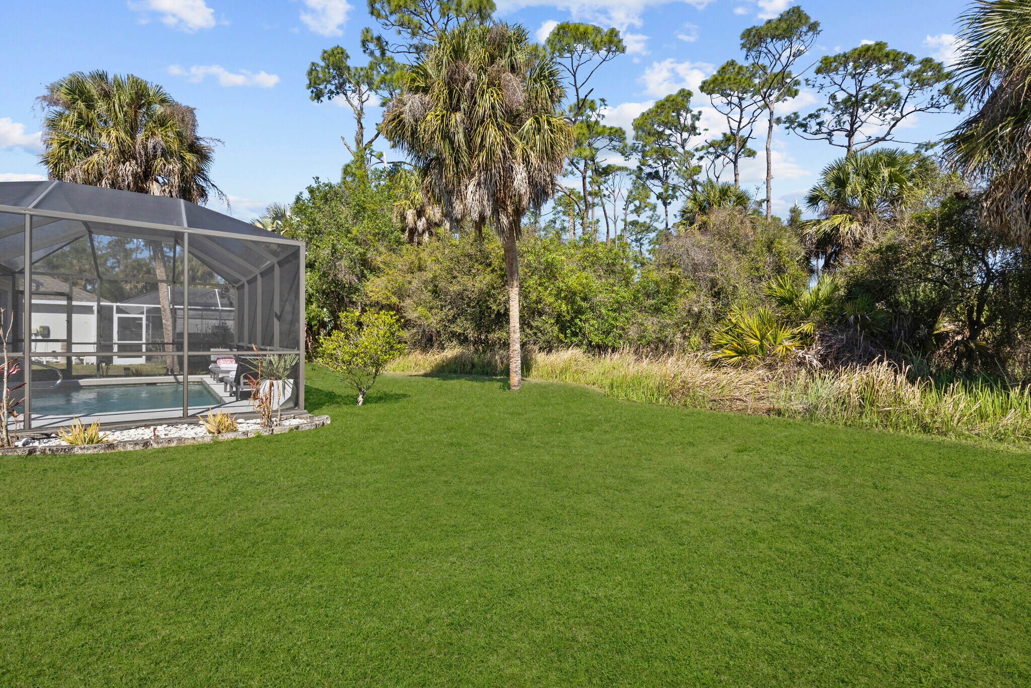 Building Photo - 3620 Candia Ave