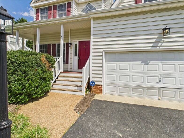 Building Photo - 401 Portwest Terrace