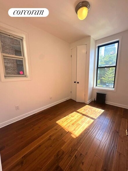 Building Photo - 326 W 47th St