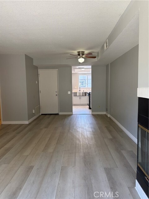 Building Photo - 8248 Inglenook Pl