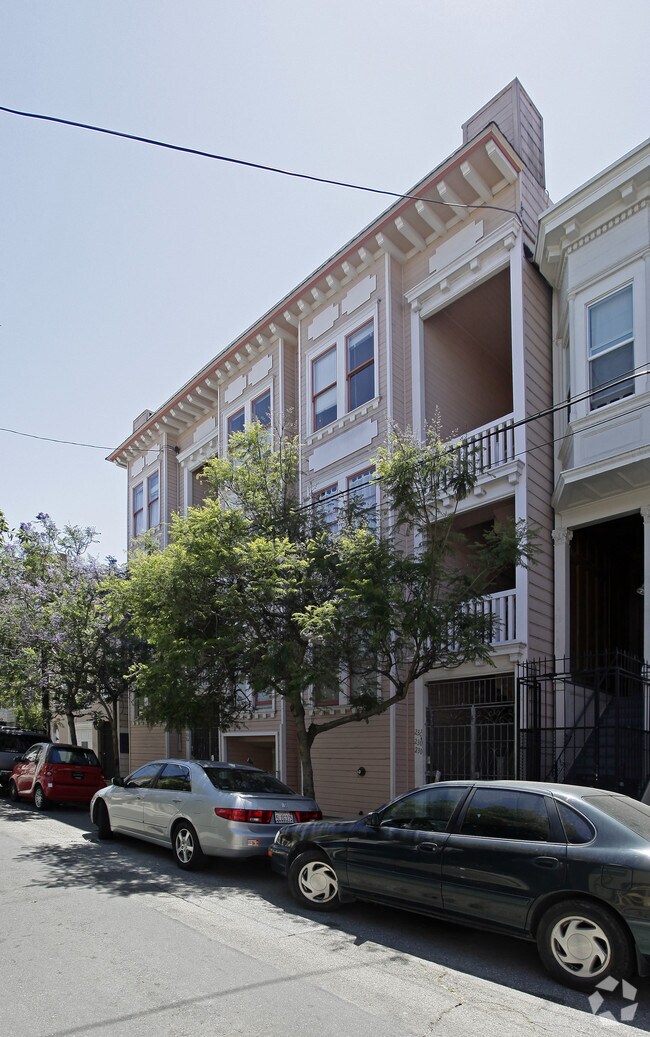 Building Photo - 230-238 Lexington St
