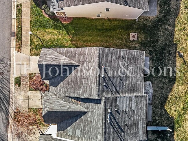 Building Photo - Wonderful location waiting for you