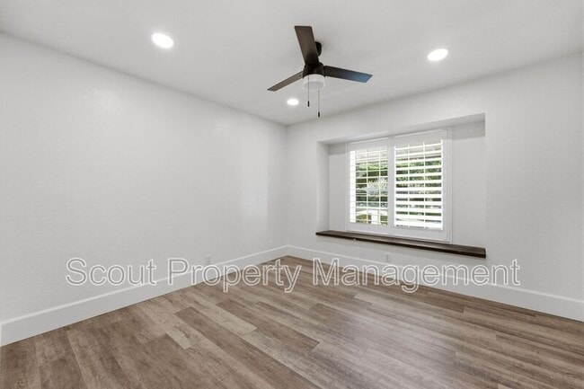 Building Photo - 30605 De Portola Rd