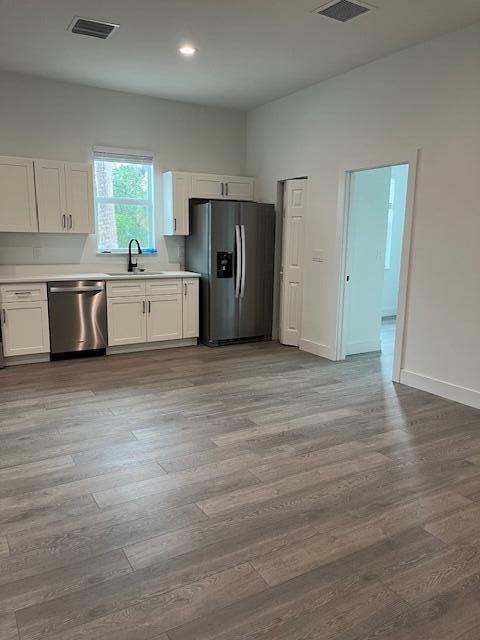 Building Photo - 2845 SE Evergreen Ave