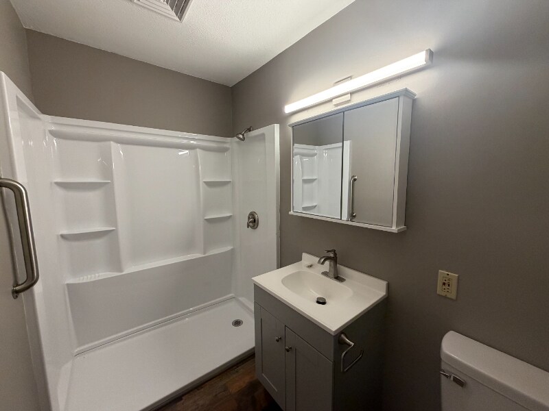 Building Photo - 635 S 3rd St